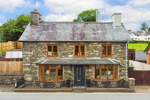 East Street, Rhayader, Powys, LD6
