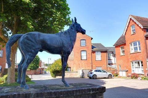 2 bedroom apartment for sale, The Horsefair, Romsey