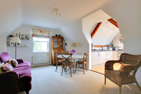 2 bedroom apartment for sale, The Horsefair, Romsey