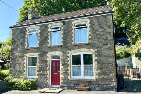 4 bedroom detached house for sale, Swansea Road, Pontardawe, Swansea.