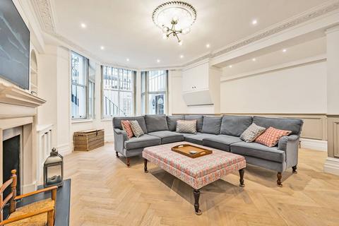 2 bedroom flat to rent, Cornwall Gardens, South Kensington, London, SW7