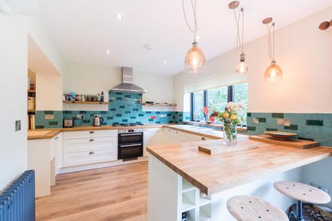 5 bedroom detached house to rent, Upper Park Road, London, NW3