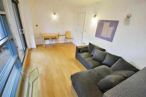 2 bedroom flat for sale, City Gate 1, 1 Blantyre Street, Manchester, Greater Manchester, M15