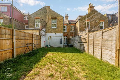 89 Framfield Road, London, W7 1NQ