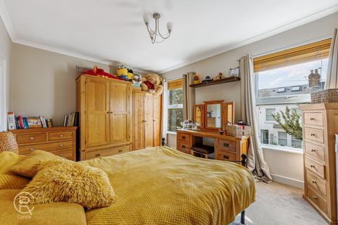 89 Framfield Road, London, W7 1NQ