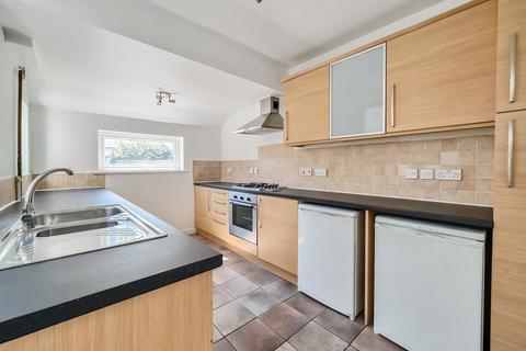 9 Howards Grove, Shirley, Southampton, SO15 5PR