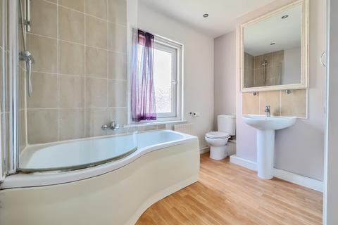 9 Howards Grove, Shirley, Southampton, SO15 5PR