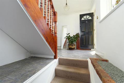 4 bedroom semi-detached house for sale, Brewery House, New Street, Ash