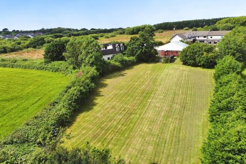 6 bedroom semi-detached house for sale, Trimsaran Road, Pen-Y-Mynydd, Llanelli, Carmarthenshire, SA15