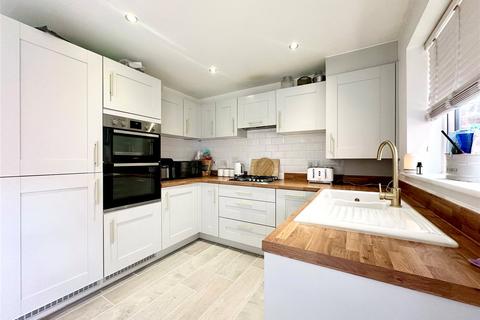 5 Danzey Close, Castle Hill, Swanscombe, DA10 1DE