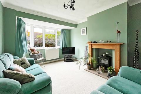 119 Ardingly Drive, Goring By Sea, Worthing, BN12 4TW