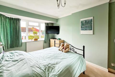119 Ardingly Drive, Goring By Sea, Worthing, BN12 4TW