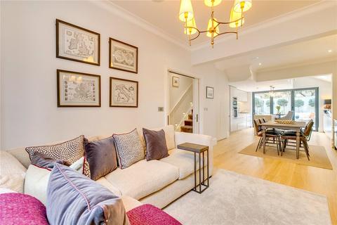 4 bedroom terraced house to rent, Battersea High Street, London, SW11