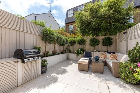 4 bedroom terraced house to rent, Battersea High Street, London, SW11