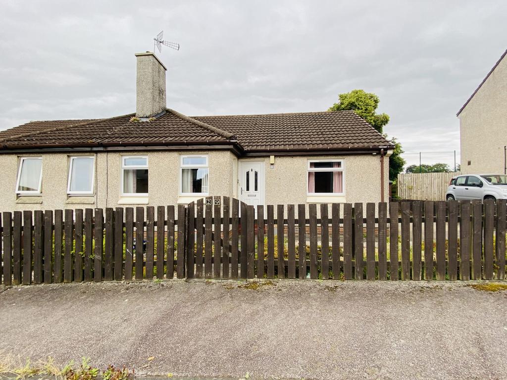 29 Woodley Court, Cargenbridge, DG2 8 PH - Braidwoo