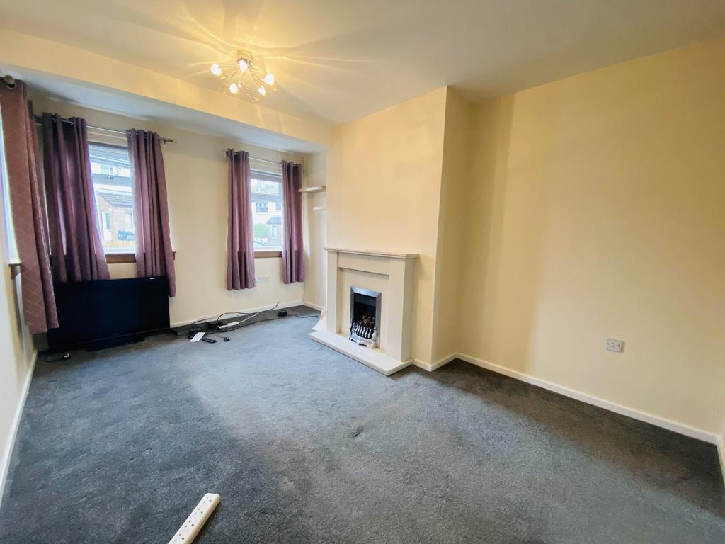 29 Woodley Court, Cargenbridge, DG2 8 PH - Braidwoo