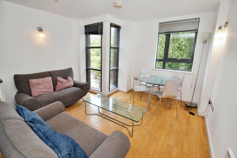 2 bedroom flat for sale, City Gate 1, 1 Blantyre Street, Manchester, Greater Manchester, M15