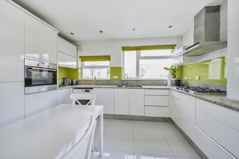 4 bedroom semi-detached house for sale, Hillside Gardens, Kenton, HA3 9UW