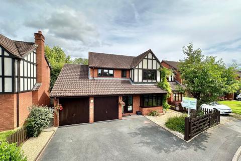 4 bedroom detached house for sale, Lewis Way, Peterchurch, Hereford, HR2