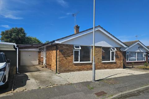 3 bedroom detached bungalow for sale, Brockman Crescent, Dymchurch