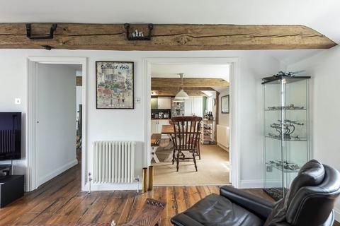 3 bedroom cottage for sale, The Green, Wingrave