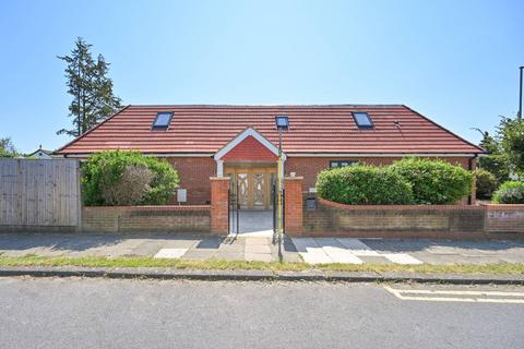 4 bedroom detached house for sale, Kingston Road, Ewell, Epsom, KT19