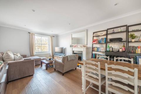 40e Queens Gardens, London, W2 3AA