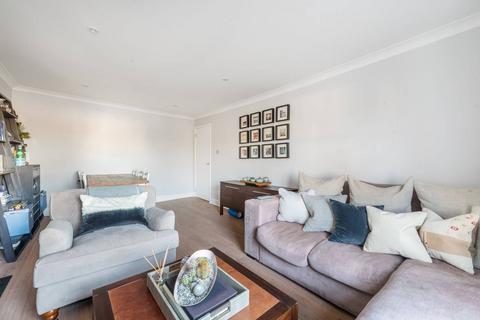 40e Queens Gardens, London, W2 3AA