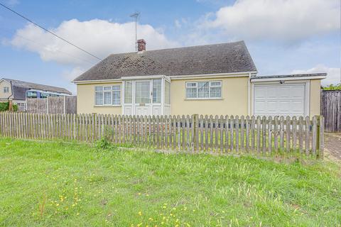 2 bedroom detached bungalow for sale, Point Road, Canvey Island, SS8