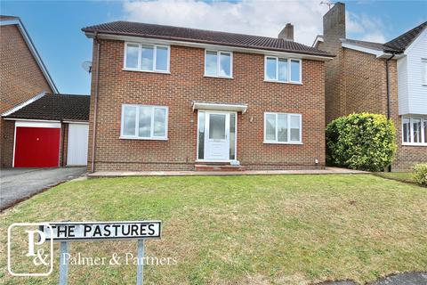 4 bedroom detached house for sale, The Pastures, Rushmere St. Andrew, Ipswich, Suffolk, IP4