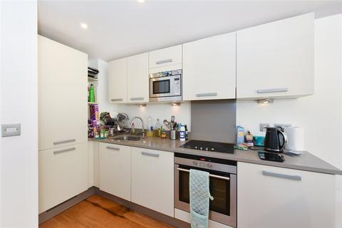 2 bedroom apartment for sale, Heligan House, Canada Water SE16