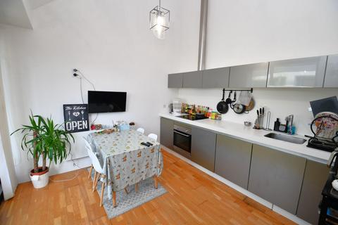 2 bedroom end of terrace house for sale, Field Street, Salford, M6