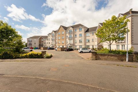 82 Bruce Gardens, Dunfermline, KY11 8HG