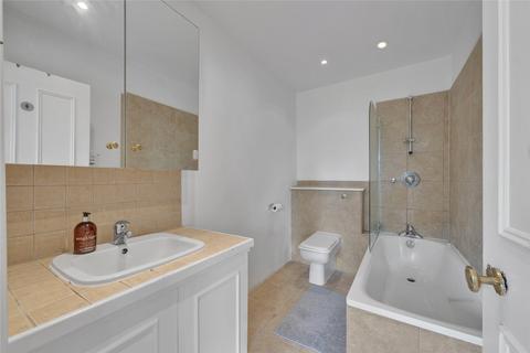 35c Randolph Crescent, London, W9 1DP
