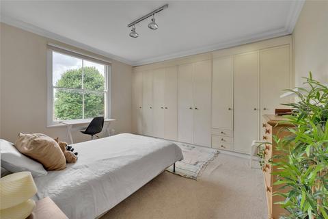 35c Randolph Crescent, London, W9 1DP