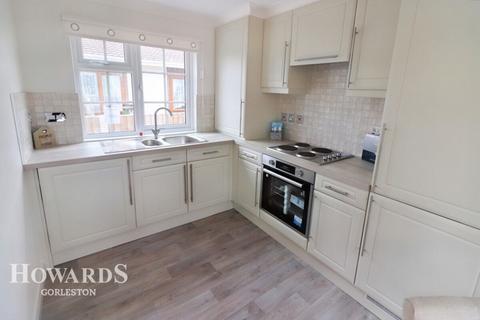 2 bedroom park home for sale, Sunninghill Close, Bradwell