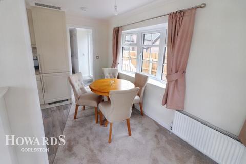 2 bedroom park home for sale, Sunninghill Close, Bradwell