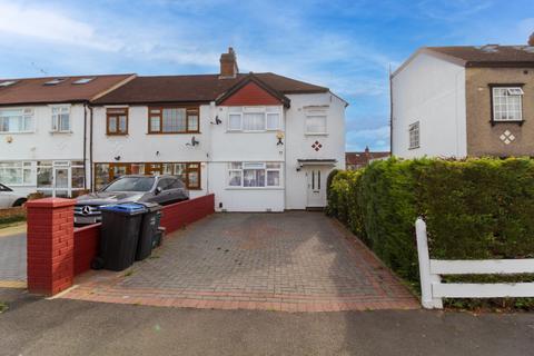 3 bedroom end of terrace house for sale, Lyndhurst Avenue, SW16