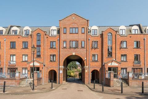 2 bedroom apartment to rent, Sidmouth Street,  Reading,  RG1