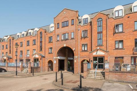 2 bedroom apartment to rent, Sidmouth Street,  Reading,  RG1