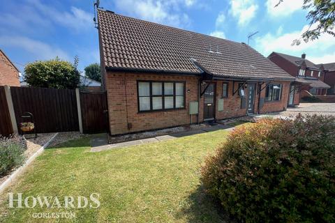 3 bedroom chalet for sale, Primrose Way, Bradwell