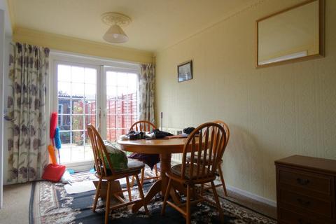 8 Vanquisher Walk, Gravesend, DA12 4LS