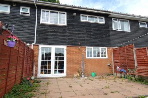 8 Vanquisher Walk, Gravesend, DA12 4LS