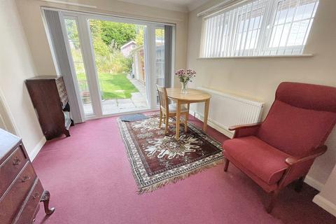 3 bedroom detached house for sale, Queens Park