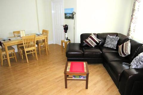 2 bedroom apartment for sale, Godwin Court, Swindon SN1