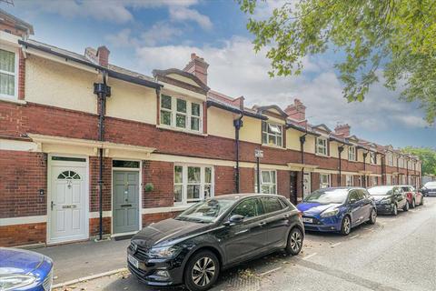 3 bedroom terraced house for sale, Woolwich Manor Way, Becton