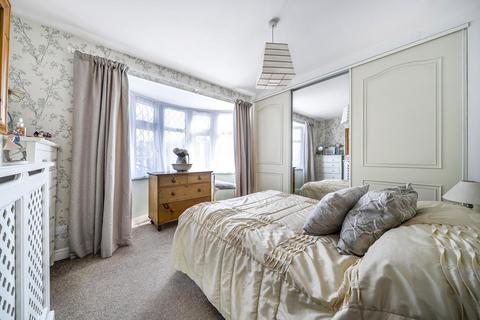 24 Queensway, West Wickham, BR4 9ER