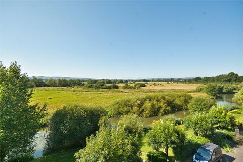 2 bedroom apartment for sale, Station Road, Pulborough, West Sussex, RH20