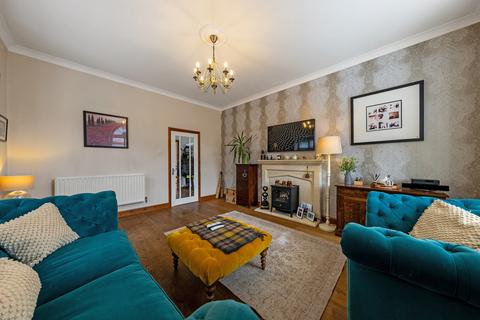 4 bedroom semi-detached house for sale, Rotton Row, Wellingborough, Raunds NN9 6HU
