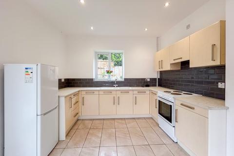 3 bedroom end of terrace house for sale, Springfield Drive, Newport, NP19